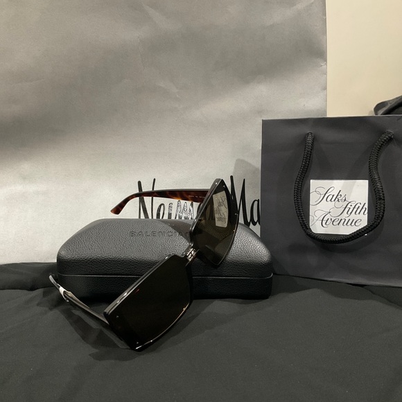 BALENCIAGA HAVANA sunglasses - Picture 5 of 5
